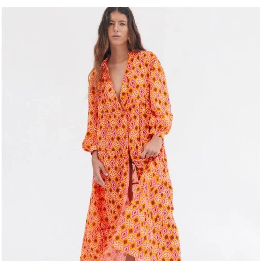 Zara maxi dress. Size Xs. Worn one time. Excellent used condition.
